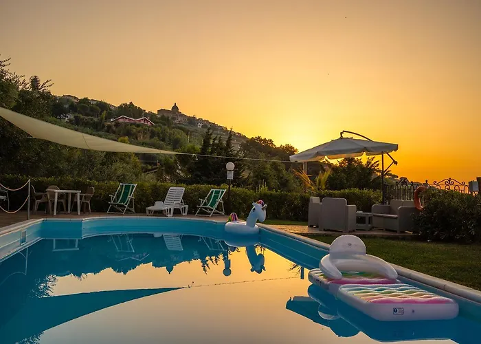 Bed & Breakfast Casale Delle Rose Fattoria 3*