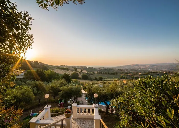 Casale Delle Rose Fattoria Bed & Breakfast Montepagano